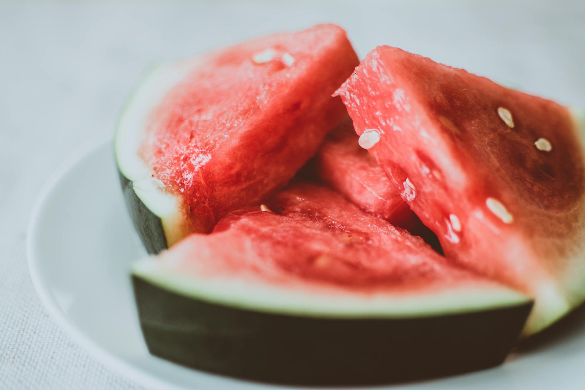 sliced watermelon on plate